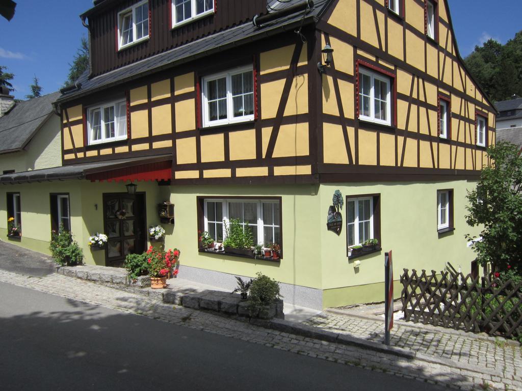 Apartamento Haus Am Bach Arnsfeld Exterior foto